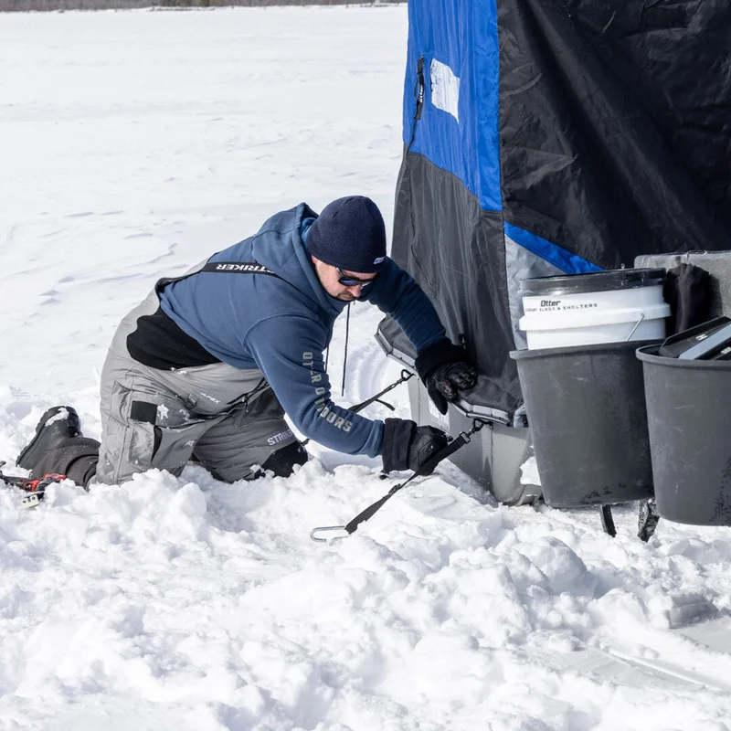 dakotaangler1138096