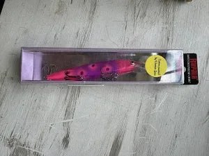 dakotaangler1141837